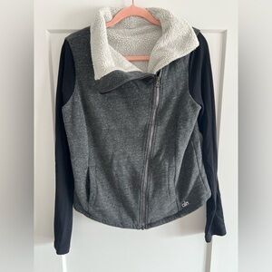 ALO Yoga Women's Charcoal and Black Teddy Jacket